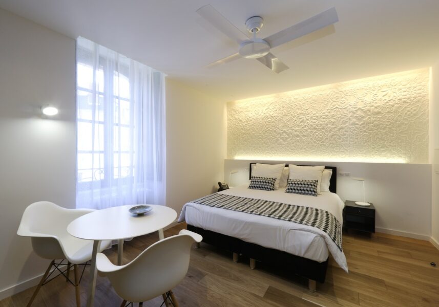 Studio avec vue sur ls Creuse